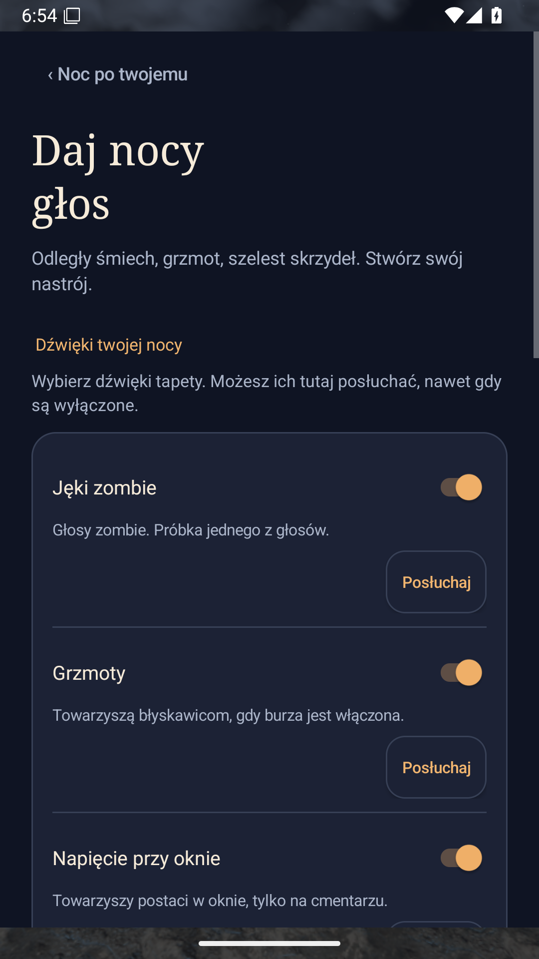 Górna część ekranu Dźwięki z tytułem, przełącznikami i przyciskami odsłuchu.